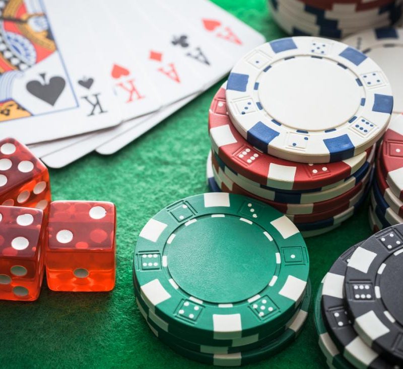 Unfolding How Online Gambling Made It To The Top